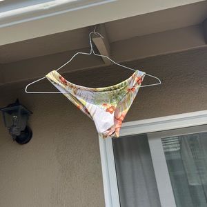 Roxy bikini bottoms